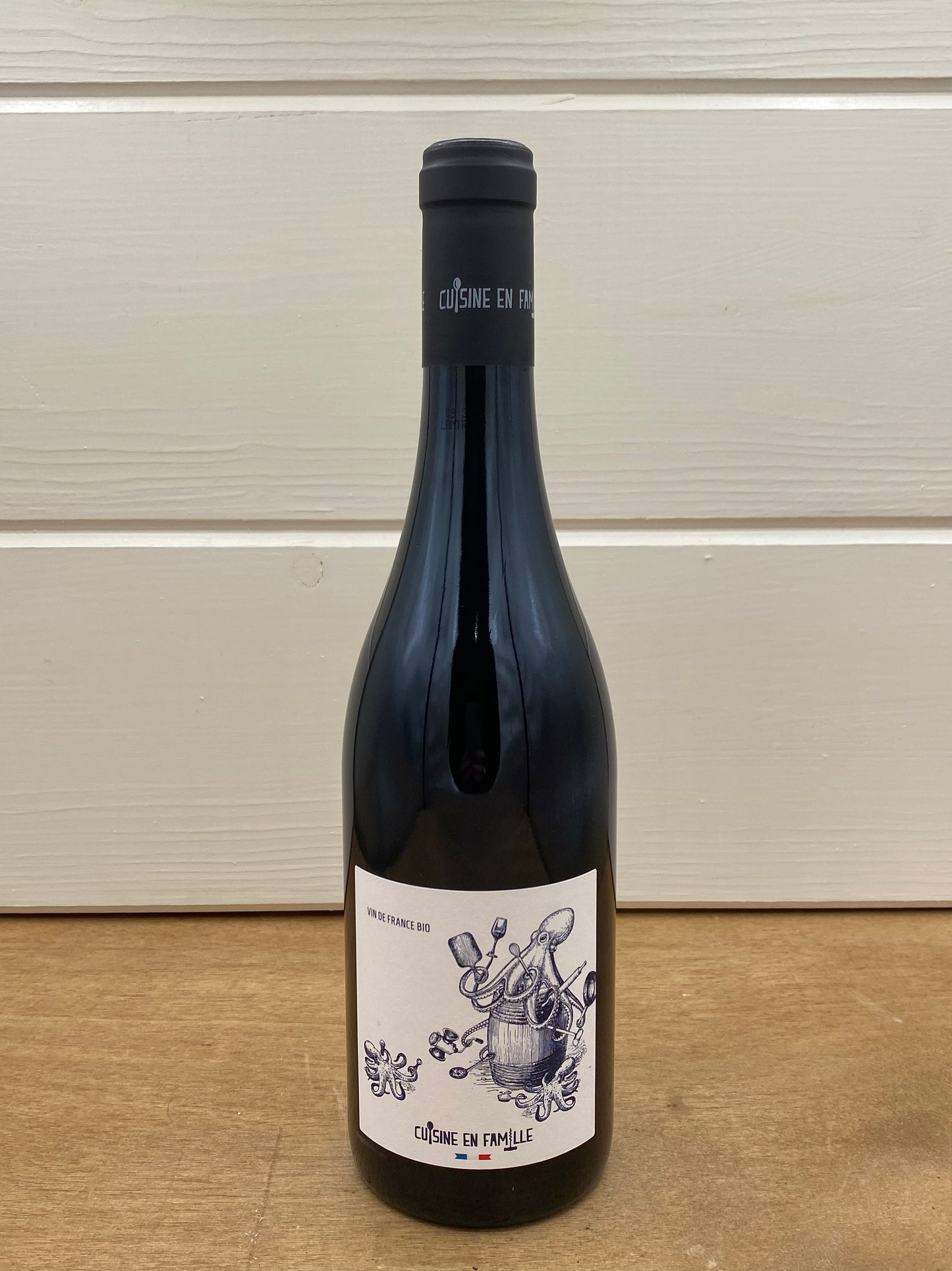 Cuisine en Famille 'Les Bras m'En Tombent' Vin de Franc Rouge 2022
