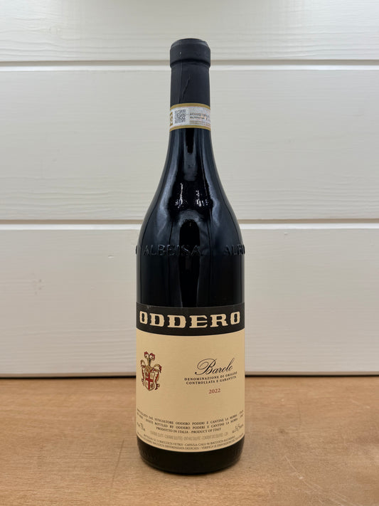 Poderi e Cantine Oddero Barolo 2022
